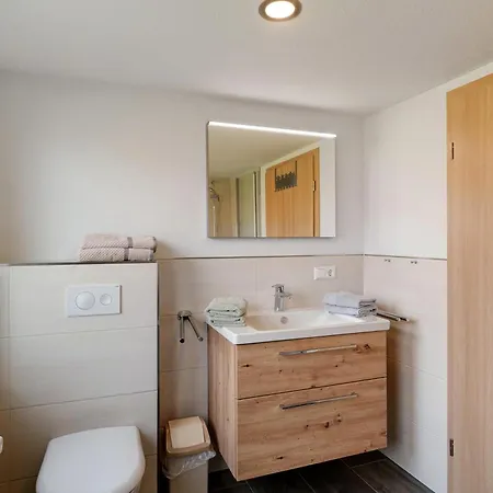 Appartement Tenge Og Links